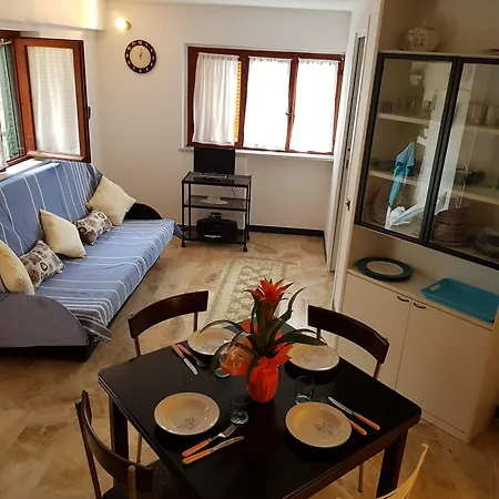 Augusto's Charming Flat * モンテロッソ・アル・マーレ